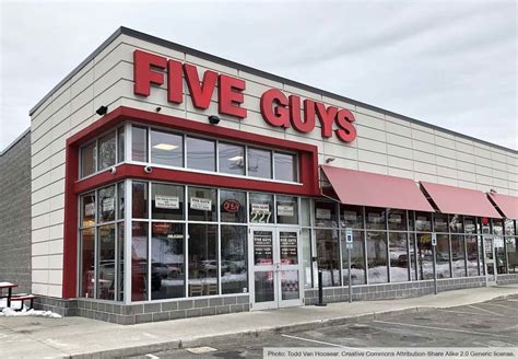 Here’s Every Vegan Option at Five Guys